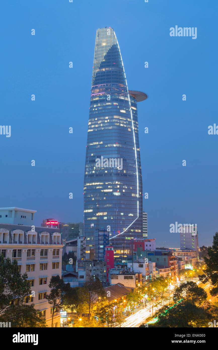 Bitexco torre finanziaria al crepuscolo, Ho Chi Minh City, Vietnam, Indocina, Asia sud-orientale, Asia Foto Stock