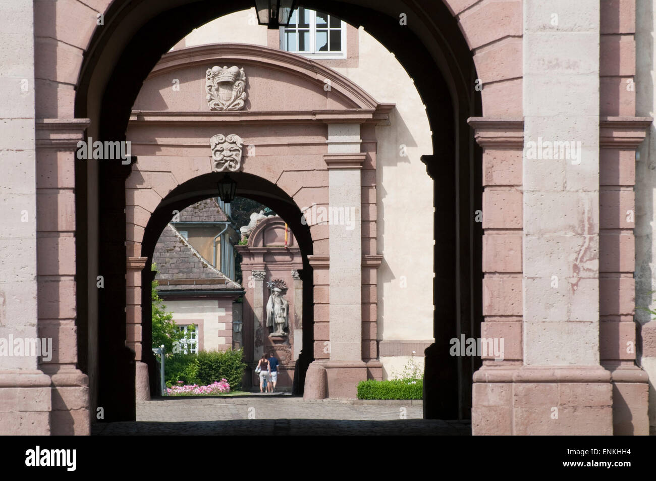 Gate, Abbazia di Corvey, sito patrimonio mondiale dell'UNESCO, Weserbergland, Germania Foto Stock