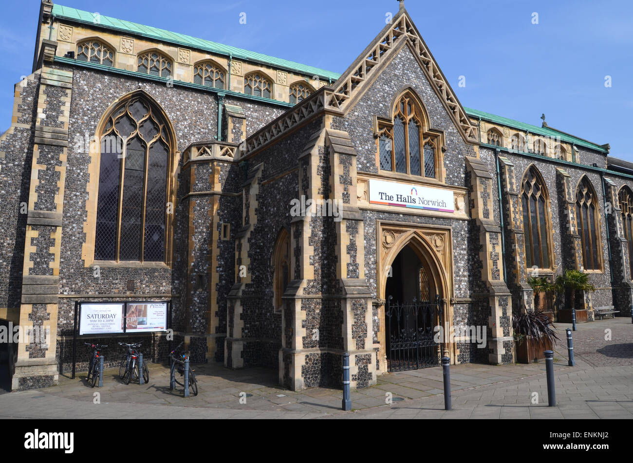 St Andrews sale, ora un concerto, Norwich aprile 2015230 Foto Stock