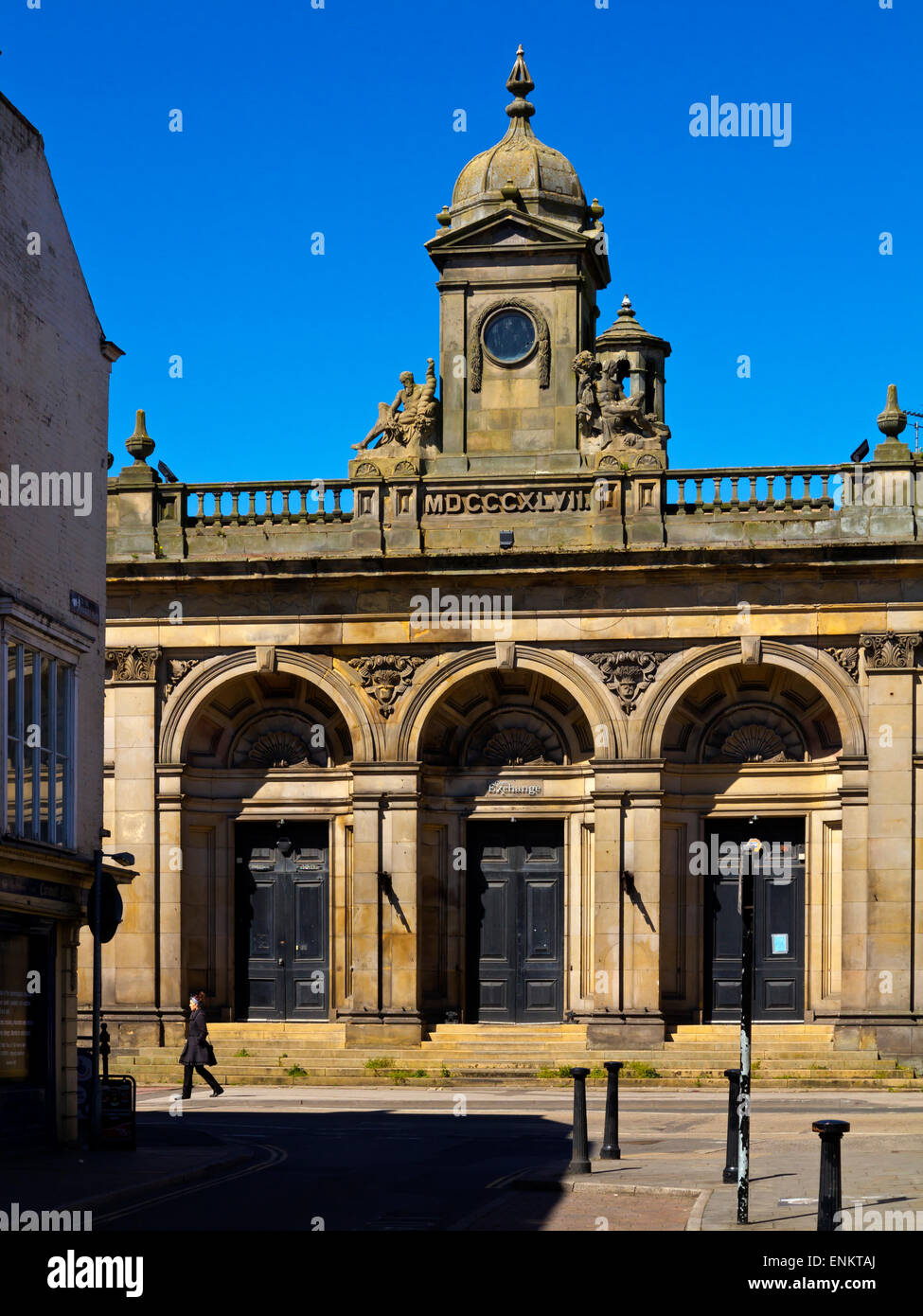 Il Corn Exchange edificio in Newark on Trent NOTTINGHAMSHIRE REGNO UNITO Inghilterra costruito 1848 e in uso mediante il commercio di mais fino al 1978 Foto Stock