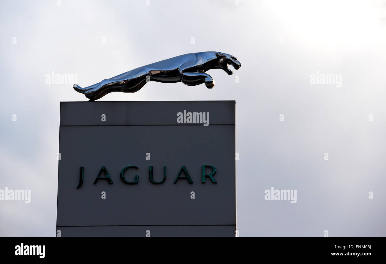 Harwoods Jaguar Showroom a Hove Brighton SUSSEX REGNO UNITO Foto Stock