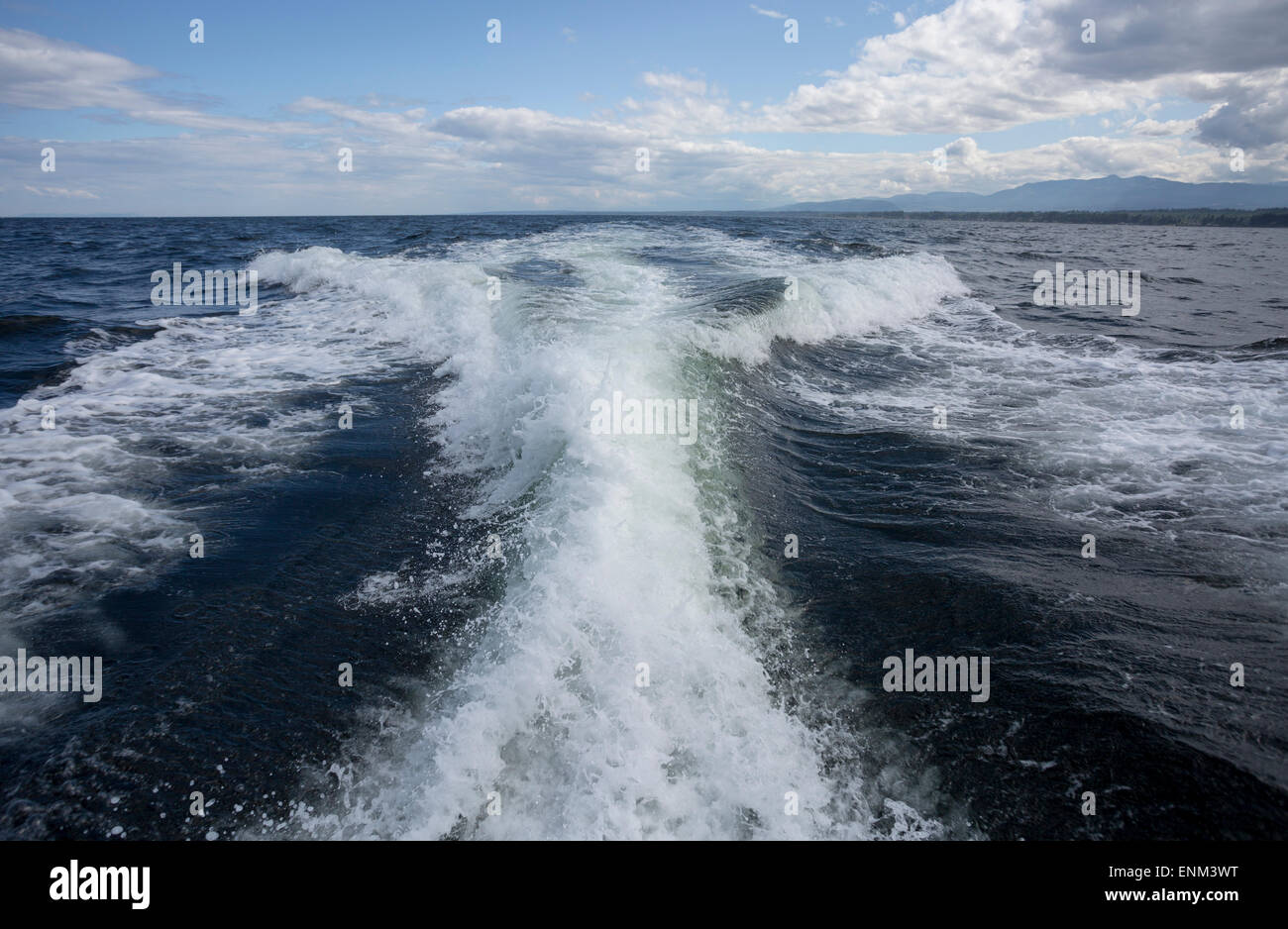 America del nord, Canada, British Columbia, l'isola di Vancouver, barca wake Foto Stock