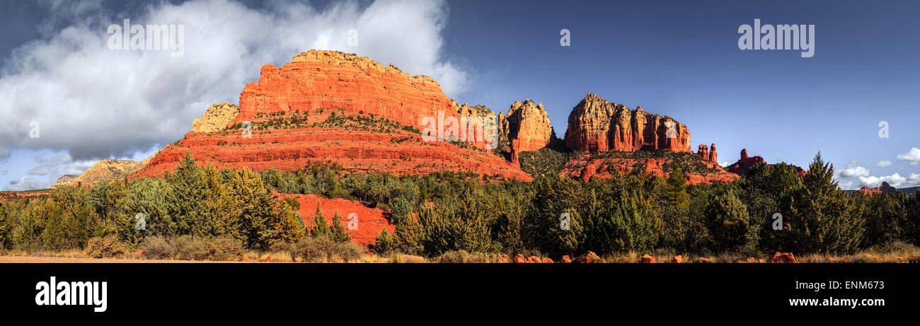 Rocce Rosse formazioni in Sedona, in Arizona Foto Stock