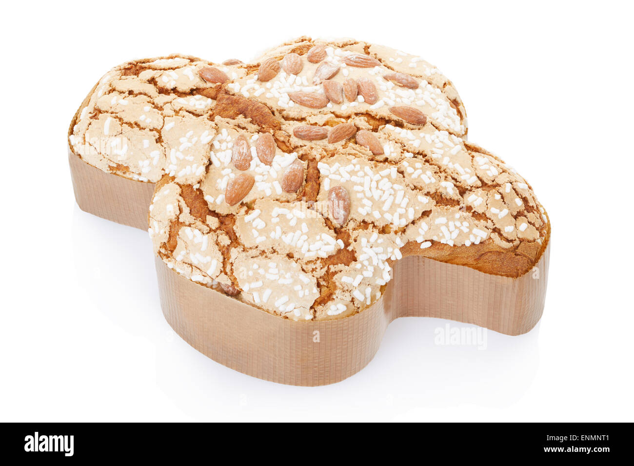 Colomba senza canditi e senza glassa, italiano dolce pasquale in forma di colomba su bianco Foto Stock