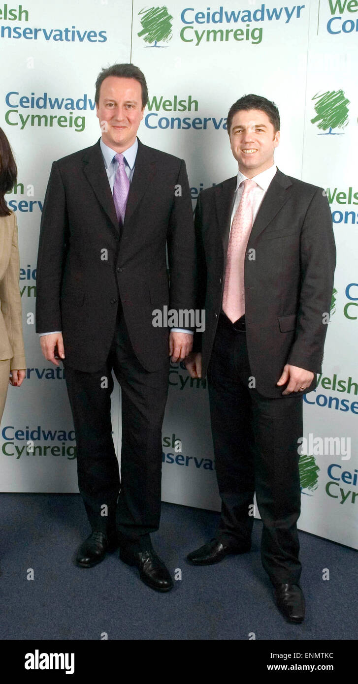 Il file immagine del futuro Primo Ministro David Cameron con il futuro Segretario di Stato per il Galles nel 2007 presso il Welsh congresso del partito conservatore. Foto Stock