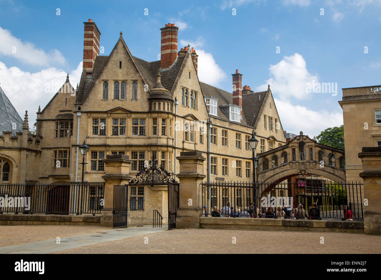 Regno Unito, Inghilterra, Oxford. Ponte dei Sospiri, il legame di due edifici di Hertford College. Foto Stock