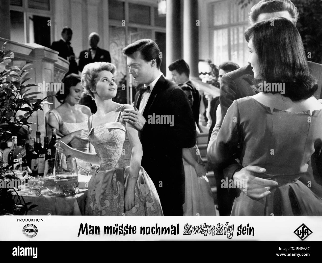 Man müsste nochmal zwanzig sein, Österreich 1958, Regie: Hans Quest, Darsteller: Karlehinz Böhm, Johanna Matz Foto Stock