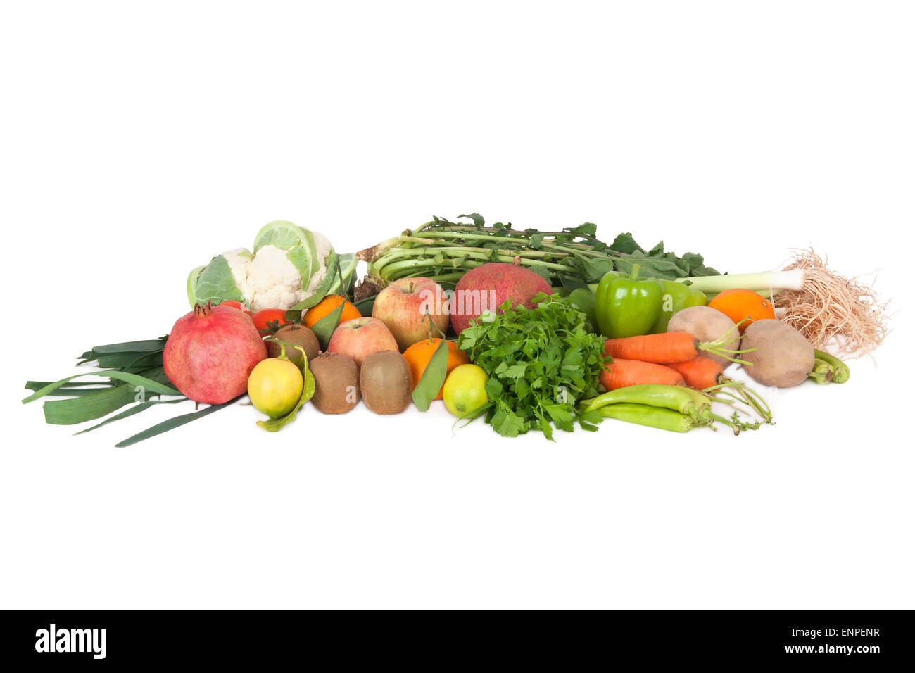 Frutta e verdura su sfondo bianco Foto Stock