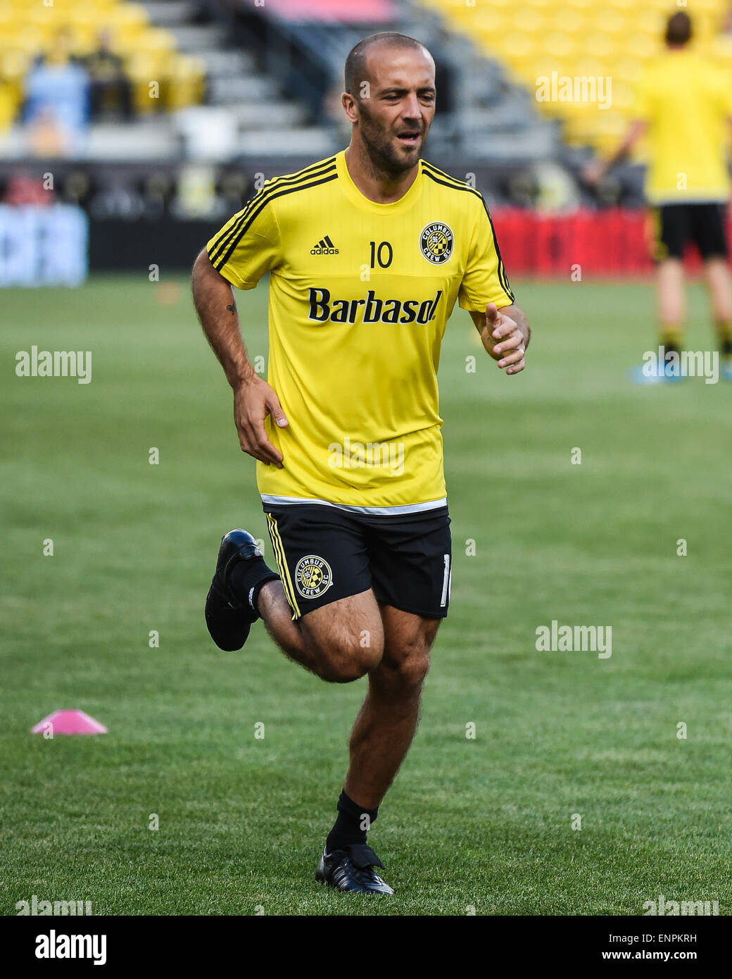 Columbus Crew avanti Federico Higuain (10) si riscalda durante una stagione regolare corrispondenza tra Columbus Crew SC e sirene di Seattle FC a Mapfre Stadium di Columbus, OH. Foto Stock