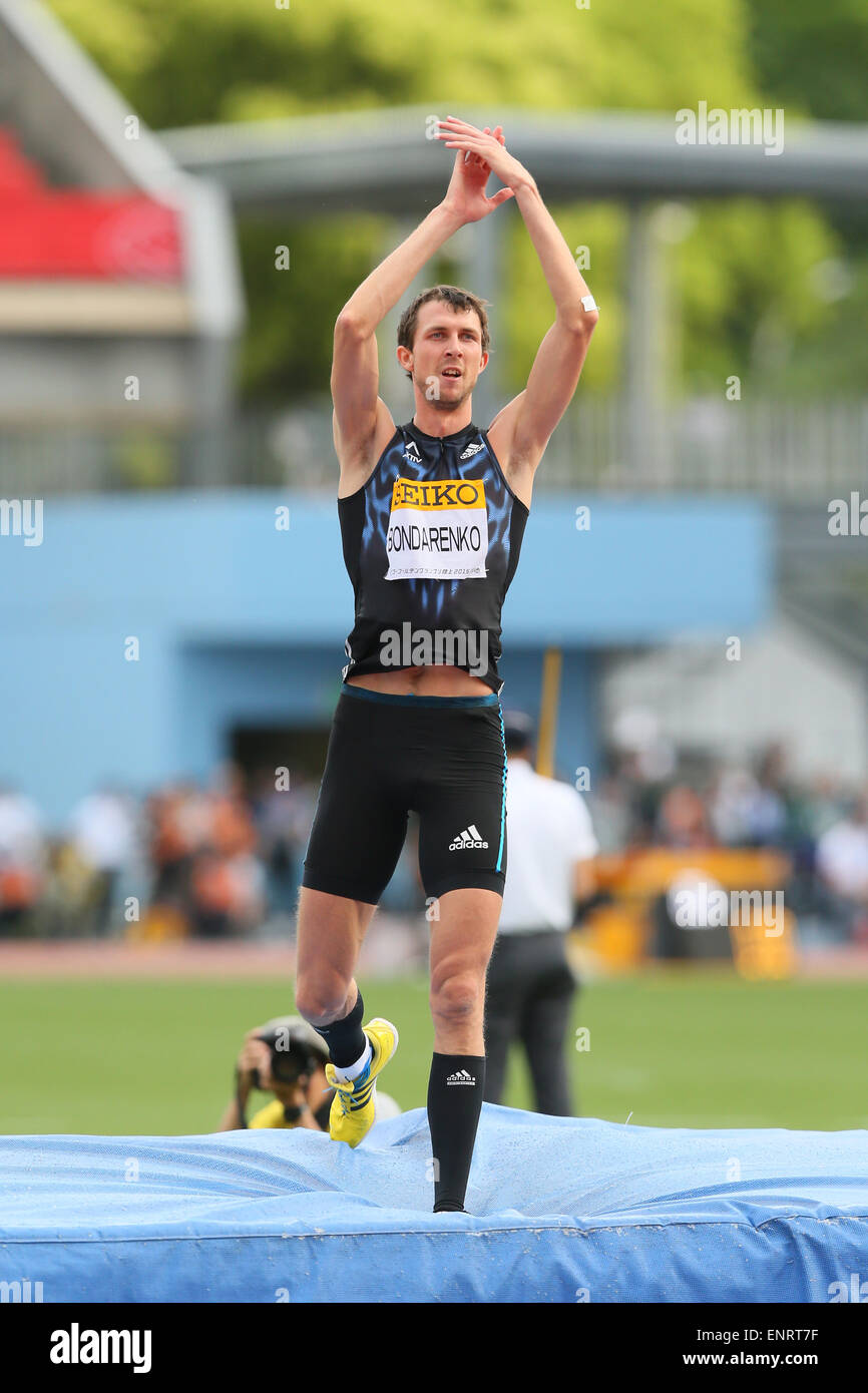 Kawasaki, Uomini Salto in alto a Todoroki Stadium, Kanagawa, Giappone. Il 10 maggio, 2015. Bohdan Bondarenko (UKR) : atletica leggera IAAF World Challenge Seiko Golden Grand Prix in Kawasaki, Uomini Salto in alto a Todoroki Stadium, Kanagawa, Giappone . Credito: YUTAKA AFLO/sport/Alamy Live News Foto Stock