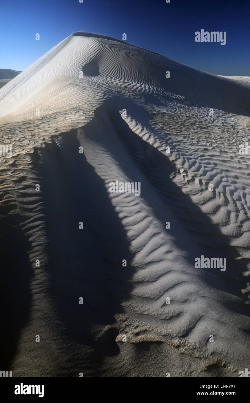 Le dune di sabbia bianca scolpite dal vento vicino la costa dell'Oceano Indiano, Nambung National Park, Australia occidentale Foto Stock