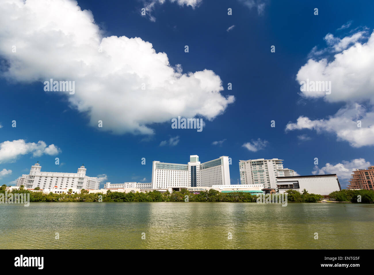 Caraibi città vista panorama, Cancun Foto Stock
