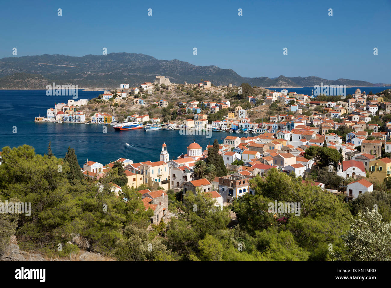 Vista del porto, Kastellorizo (Meis), Dodecaneso, isole greche, Grecia Foto Stock