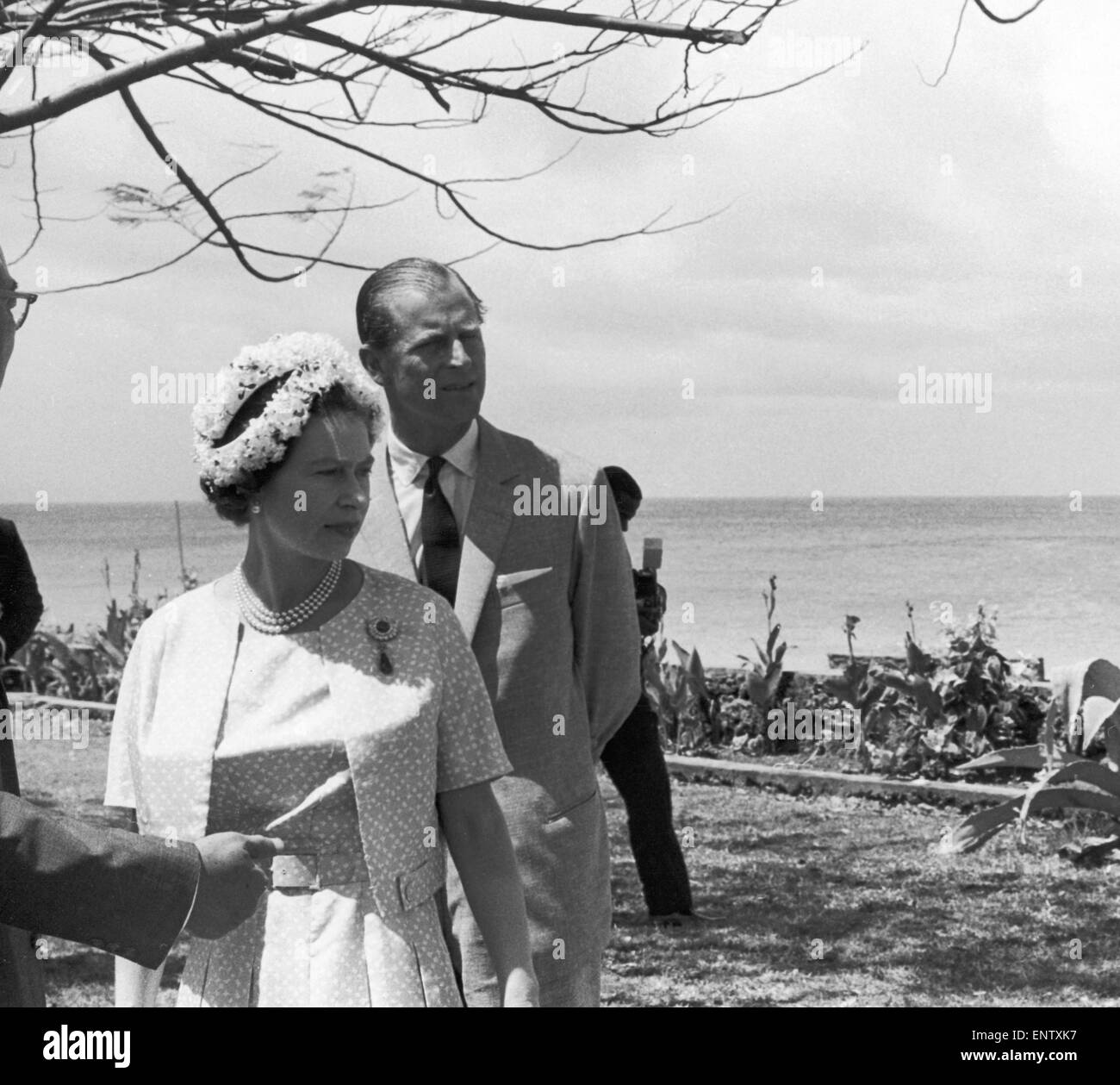 Royal Caribbean tour, 1966. Della Regina e del Duca di Edimburgo al Crown Point, Tobago. 10 feb 1966. Foto Stock