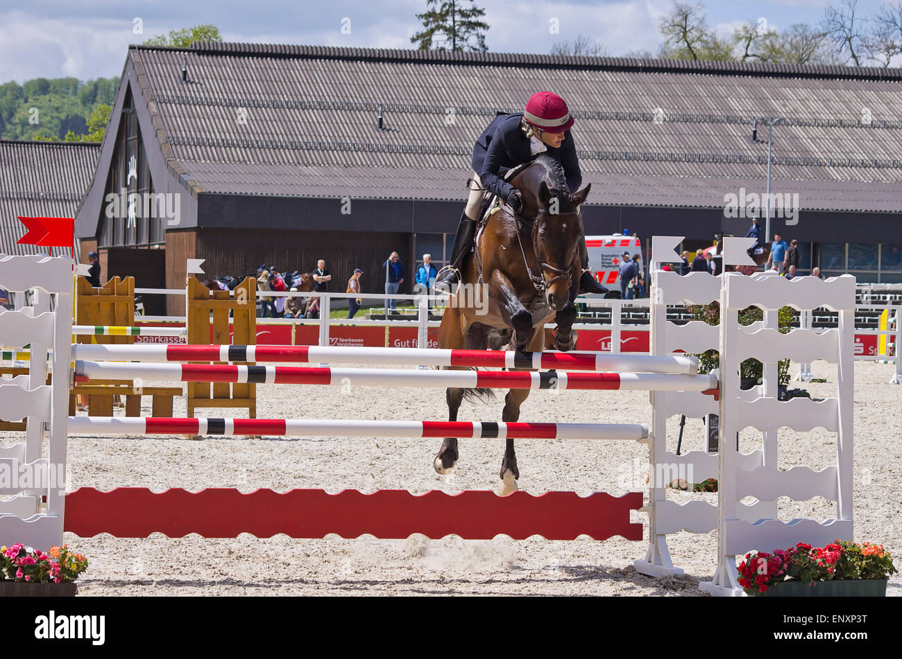 Tosca Brambilla (ITA) equitazione ragazzo francese. Foto Stock