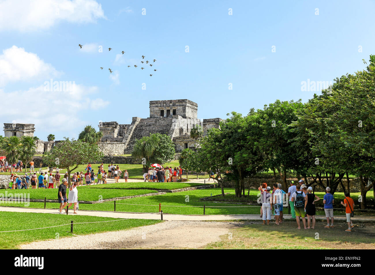 Le rovine di Tulum il sito di Maya della civiltà antica città murata sulla penisola dello Yucatan, Quintana Roo, Messico Foto Stock