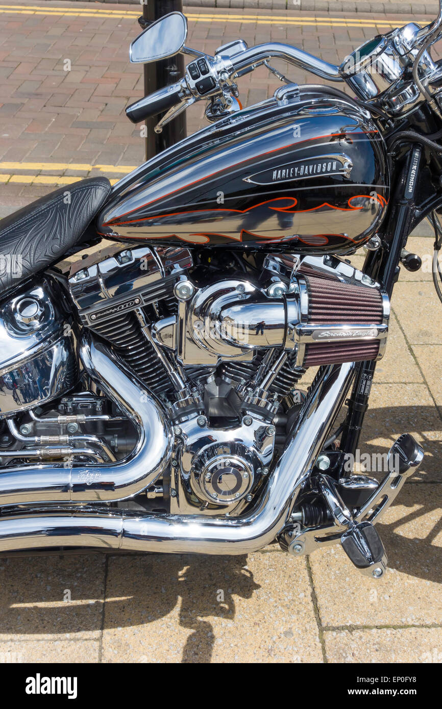 Dettaglio del motore 2014 Harley Davidson Screamin Eagle 110 pollici cubici FXSBSE propulsori CVO Breakout Sport custom motor cycle Foto Stock