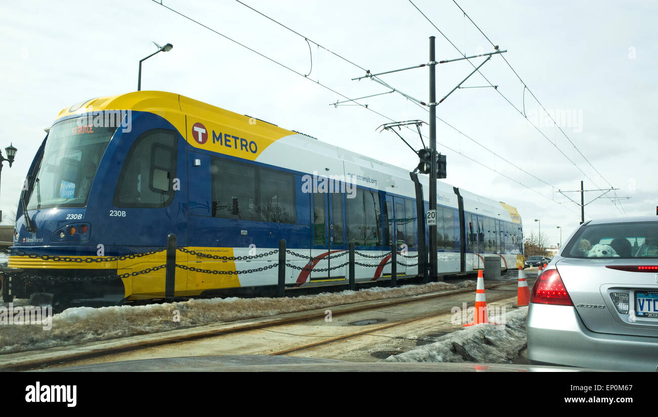 Linea Verde - San Paolo a Minneapolis prova il treno. La prima corsa inizia ufficialmente il 14 giugno 2014. St Paul Minnesota MN USA Foto Stock