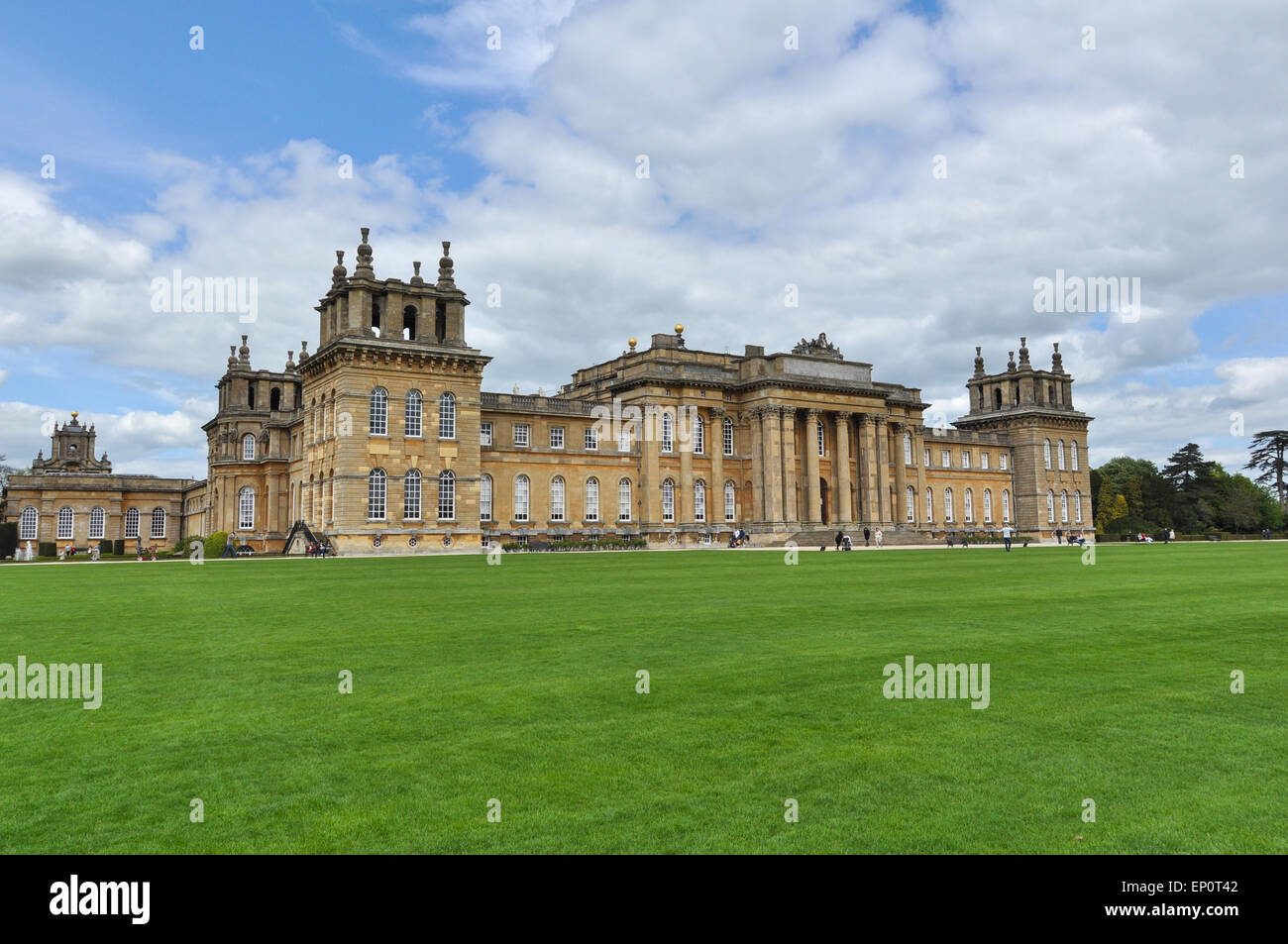 Il Palazzo di Blenheim a Woodstock, Inghilterra. Il luogo di nascita di Winston Churchill e residenza dei duchi di Marlborough Foto Stock