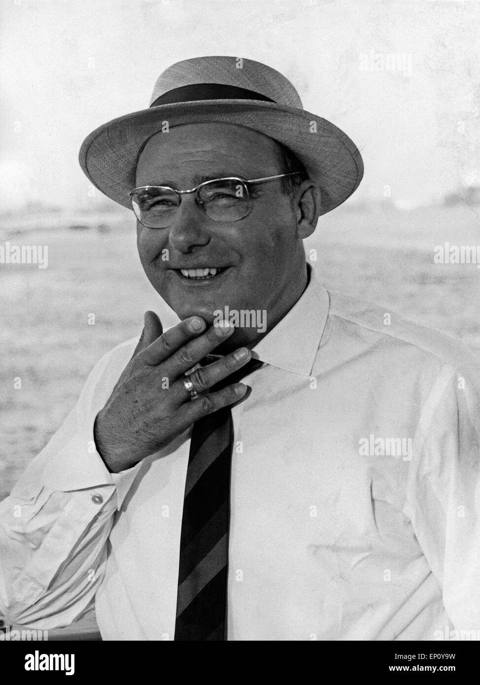 Deutscher Schauspieler, Kabarettist und Synchronsprecher Walter Gross, Amburgo 1960er Jahre. Attore tedesco, il cabarettista e Foto Stock