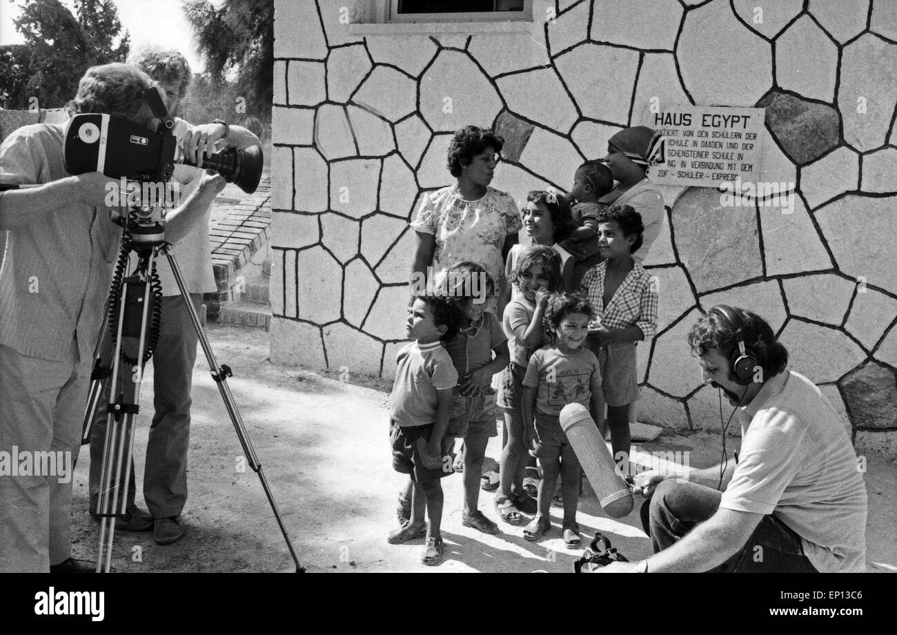 Drek einer Reportage anläßlich der Eröffnung des SOS Kinderdorfs in al Amria bei Alessandria, Ägypten, Anfang 1980er Jahre. Foto Stock