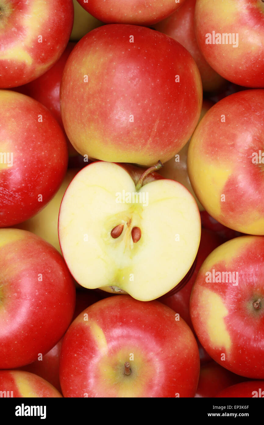 Rote Äpfel Hintergrund Foto Stock
