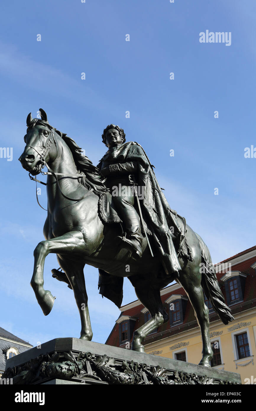 Statua equina del Granduca Karl August di Sassonia-weimar-Eisenach (1757 - 1828) a Weimar, Germania. Foto Stock