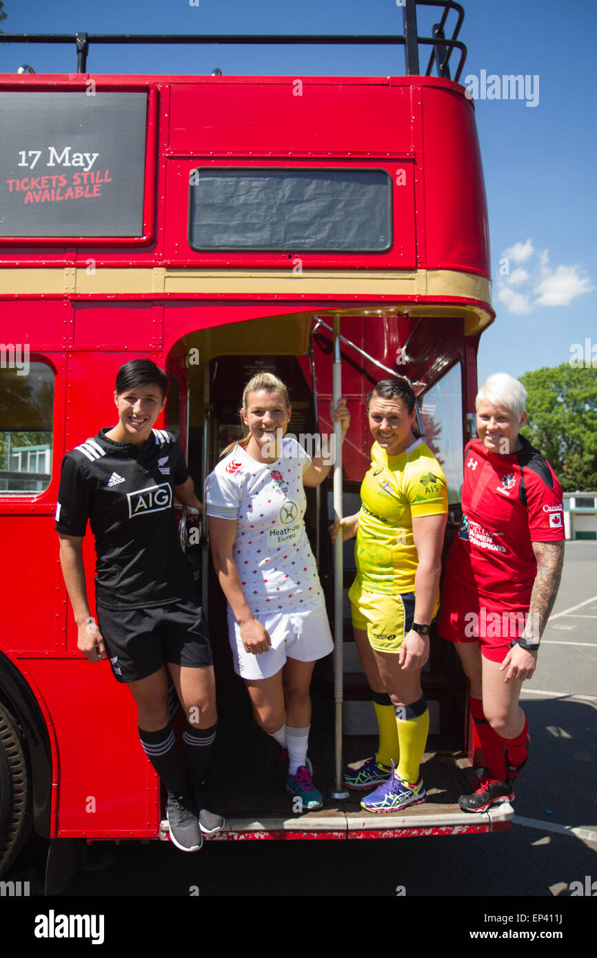 Londra, Regno Unito. 13 maggio 2015. Top tre donne squadra capitani- Nuova Zelanda, Australia e Canada e ospitare il capitano dell'Inghilterra al lancio del Marriott London Sevens e Donna Sevens World Series al Balm Elms centro sportivo. Credito: Elsie Kibue / Alamy Live News Foto Stock