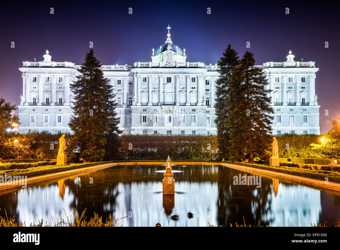 Madrid, Spagna presso il Palazzo Reale. Foto Stock