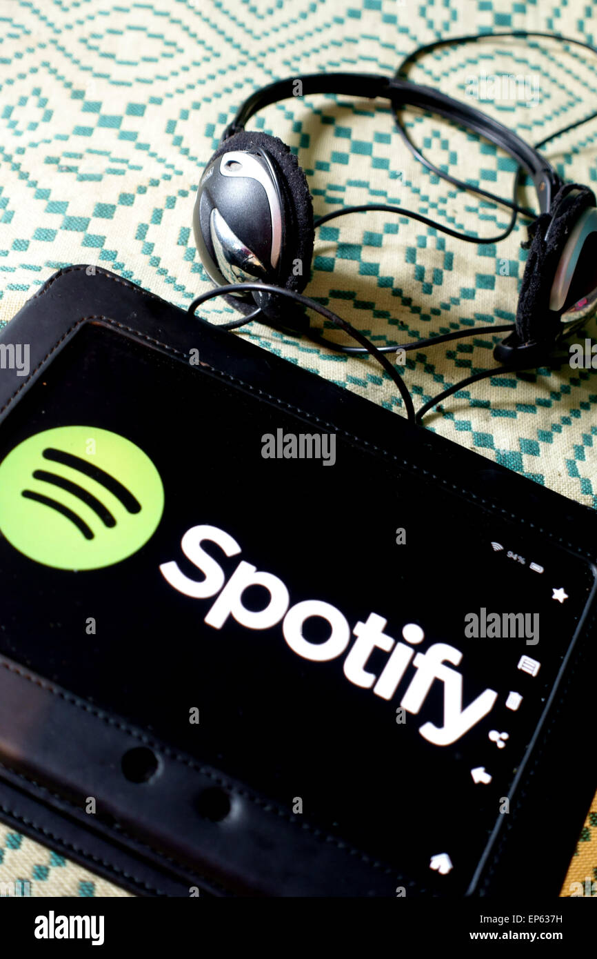 Spotify music player logo su un dispositivo tablet, Londra Foto Stock