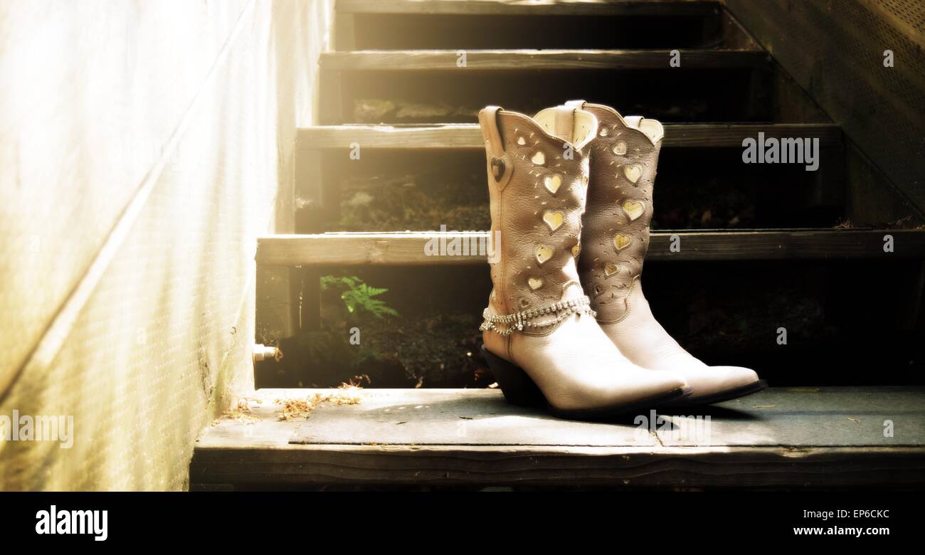 Stivali da cowgirl immagini e fotografie stock ad alta risoluzione - Alamy
