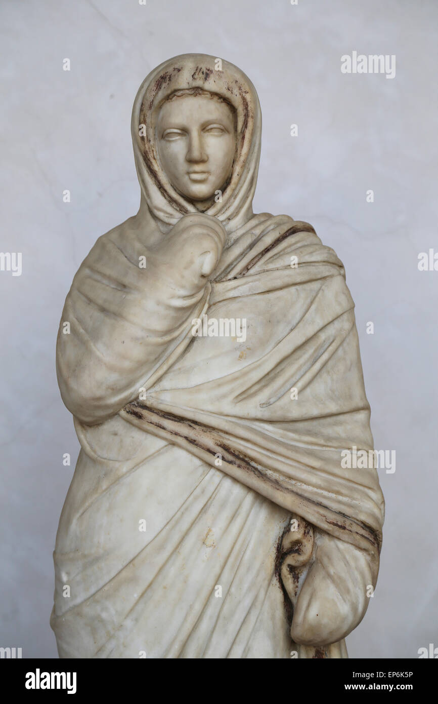 Donna romana. Statua. Da Roma. Museo Nazionale Romano. Terme di Diocleziano. Roma. L'Italia. Foto Stock