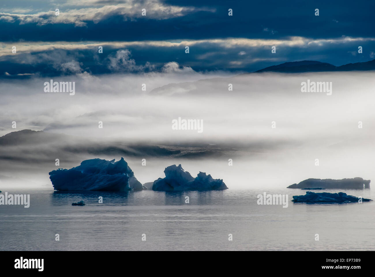 Iceberg in narsuaq al tramonto Foto Stock