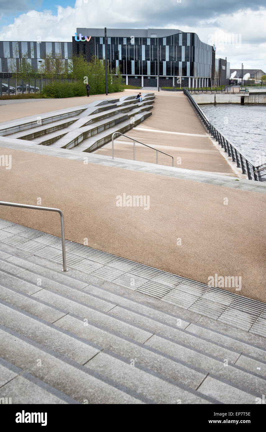 Esterno della televisione ITV studios, Salford Quays, Manchester, Inghilterra, Regno Unito, casa di Coronation Street Foto Stock