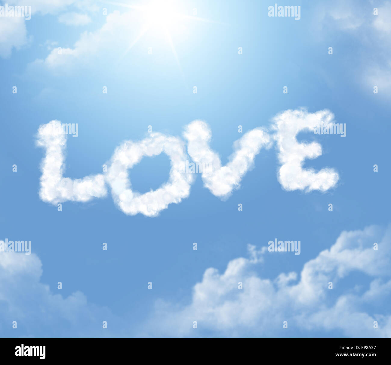 Forma di cloud di un amore iscrizione Foto Stock