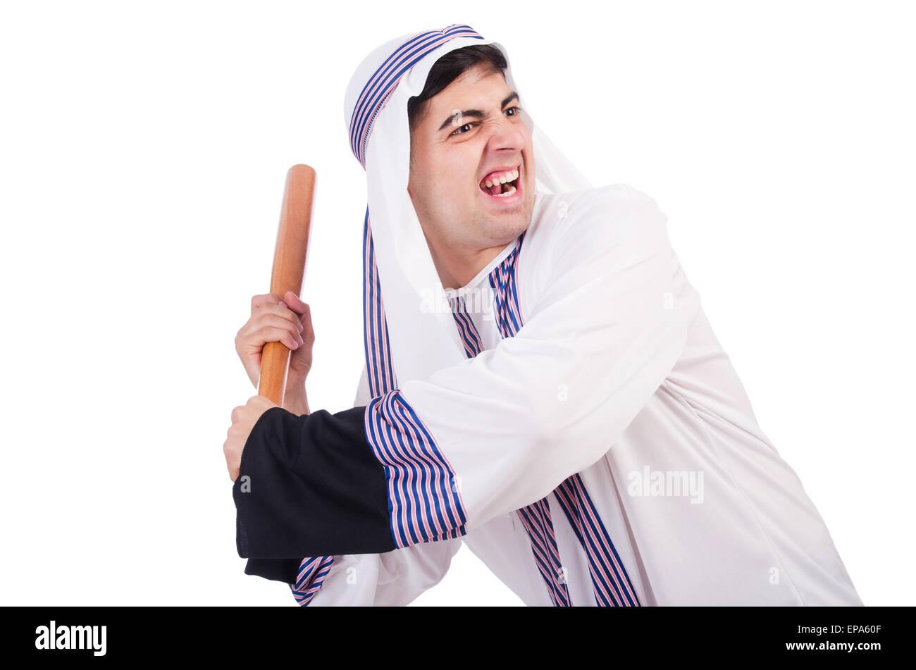 Aggressivo uomo arabo con la mazza da baseball su bianco Foto Stock
