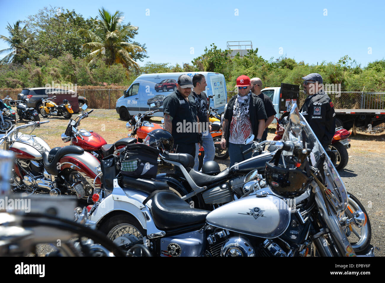 Bikers intorno motocicli in un evento di bici in Ponce, Puerto Rico. Isola dei caraibi. USA il territorio. Foto Stock