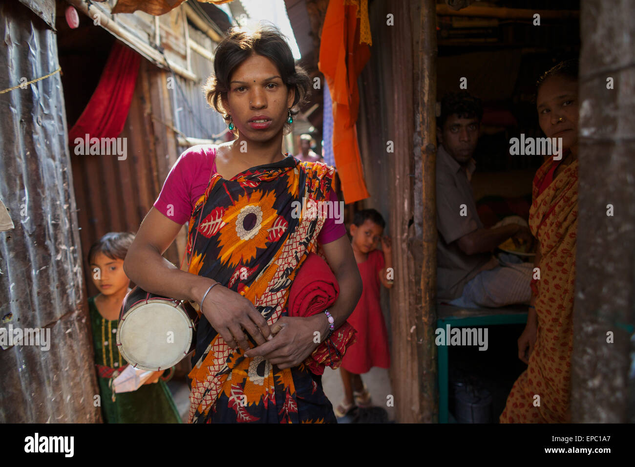 Un hijra transgender musicista; Dacca in Bangladesh Foto Stock