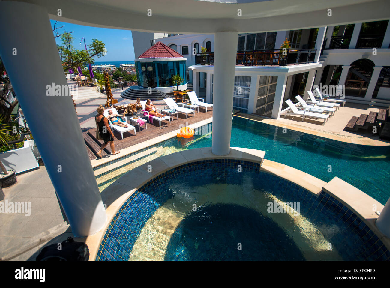 Lucertole da mare presso la piscina in hotel a manado sulawesi indonesia Foto Stock