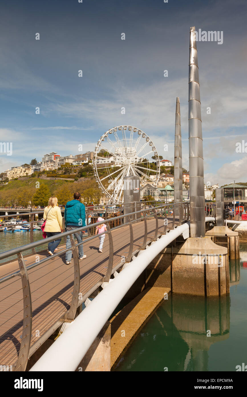 Passerella sul porto di Torquay, Devon Regno Unito Foto Stock