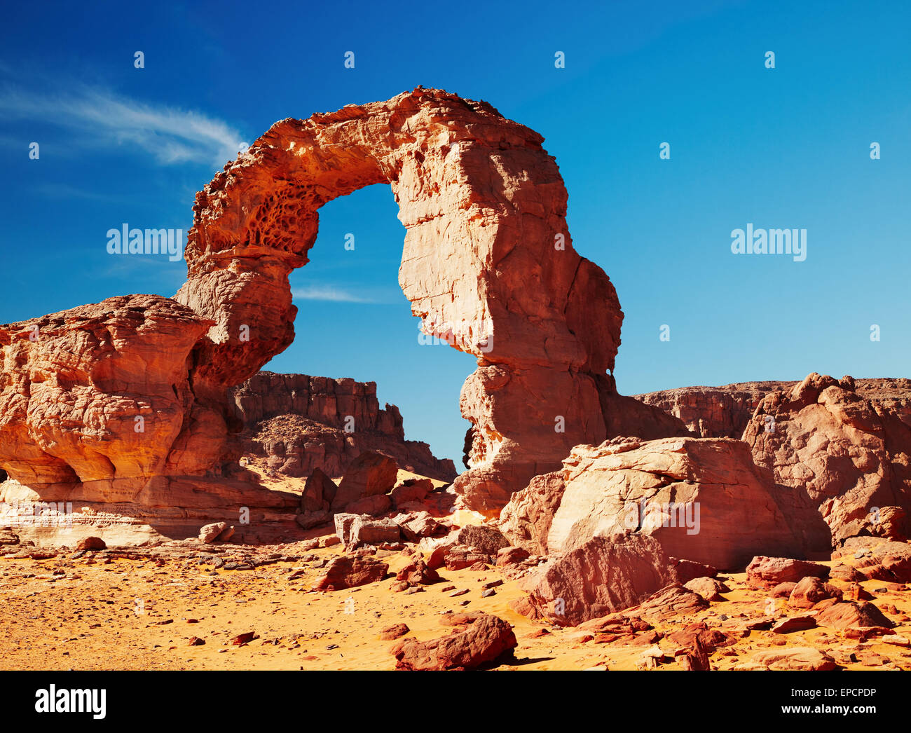 Bizzarre rocce nel deserto del Sahara, Tadrart, Algeria Foto Stock