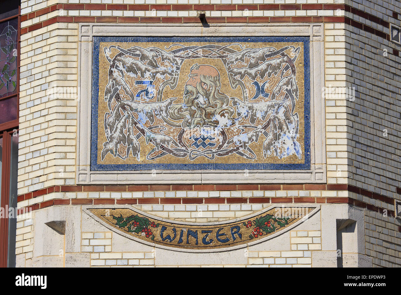 Dettaglio del Winter House (una delle quattro stagioni) in stile Art Nouveau a Zurenborg ad Anversa, in Belgio Foto Stock