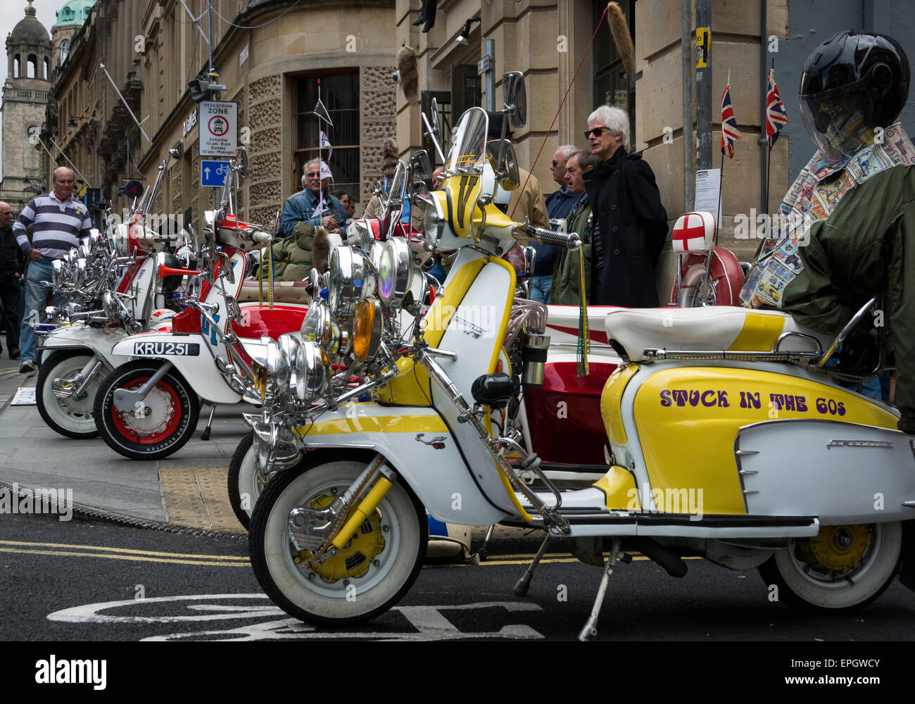 Lambretta di proprietà di Bristol Mods al Bristol Automoto italiano fiera. Foto Stock