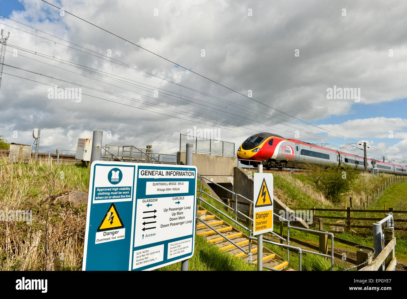 La Scozia, Regno Unito. 18 Maggio, 2015. Quintinshill vicino a Gretna Green. Venerdì 22 maggio segna i cento anni il più grande disastro ferroviario nella storia britannica quando tre treni si sono scontrate a Quintinshill. Uno dei treni era un treno di truppa che trasportano soldati del 7° Battaglione Royal Scots distribuzione alla Prima Guerra Mondiale i campi di battaglia di Galipolli. Oltre 220 persone sono morte quel giorno la maggior parte sono stati i soldati a bordo del treno di truppa: 18 maggio 2015. Credito: STUART WALKER/Alamy Live News Foto Stock