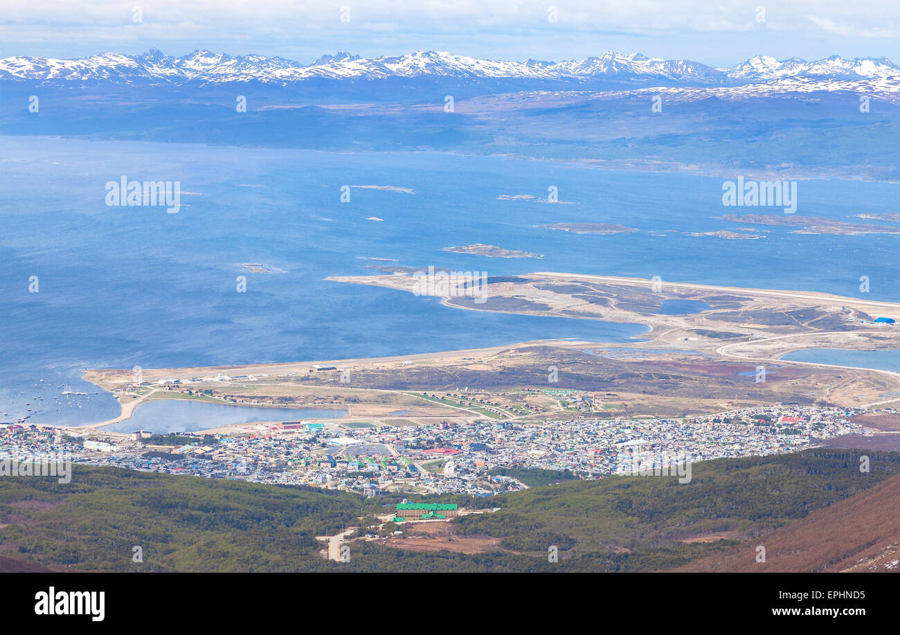 Ushuaia è la città più meridionale del mondo. Si trova sulle rive del Canale di Beagle, Argentina. Foto Stock