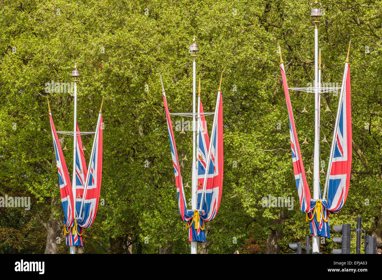 Unione bandiere nel Mall London Foto Stock