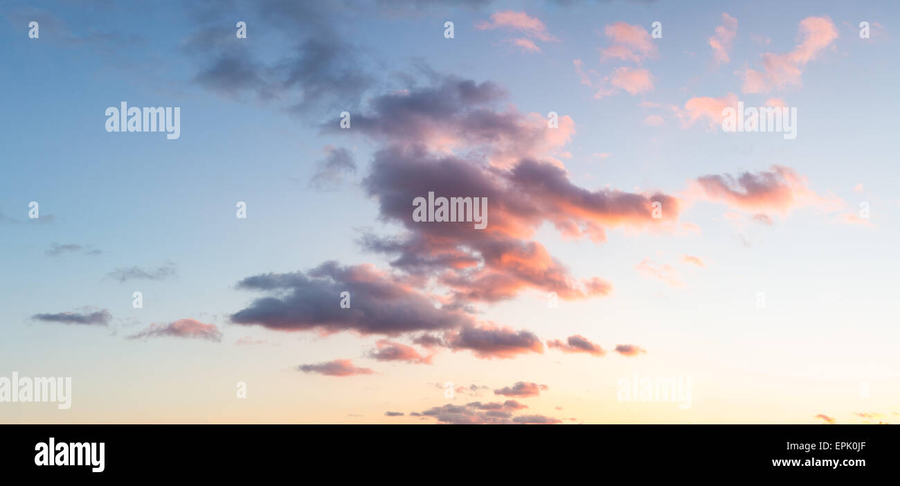 Alta definizione cloudscape al tramonto Foto Stock