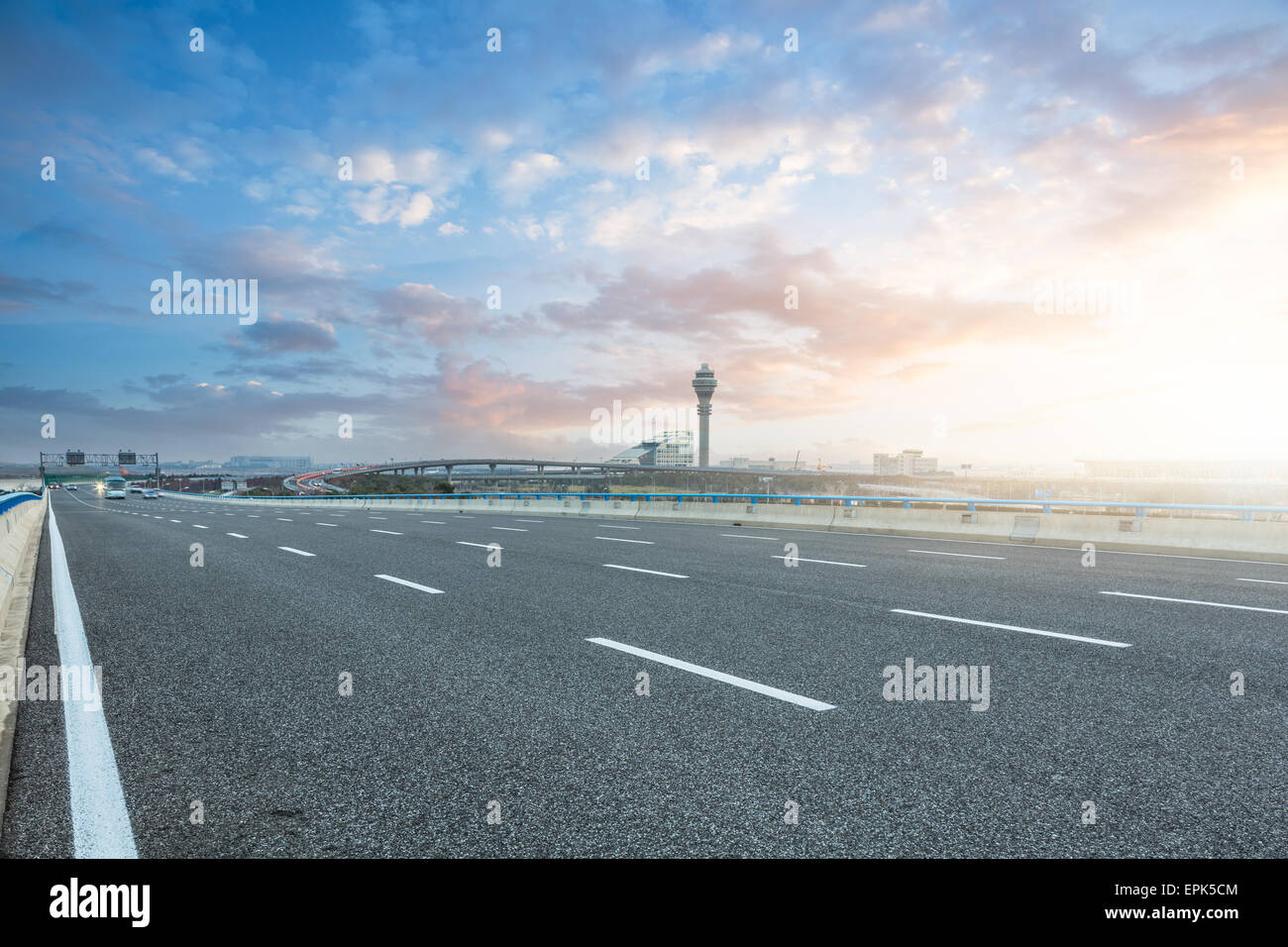 Via vuota Foto Stock