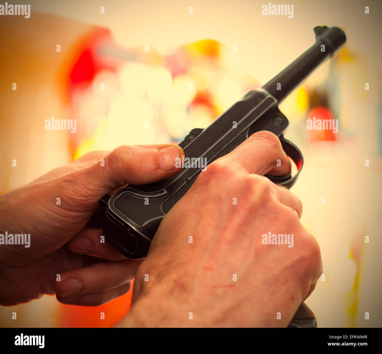 Luger Parabellum pistola automatica in una mano Foto Stock