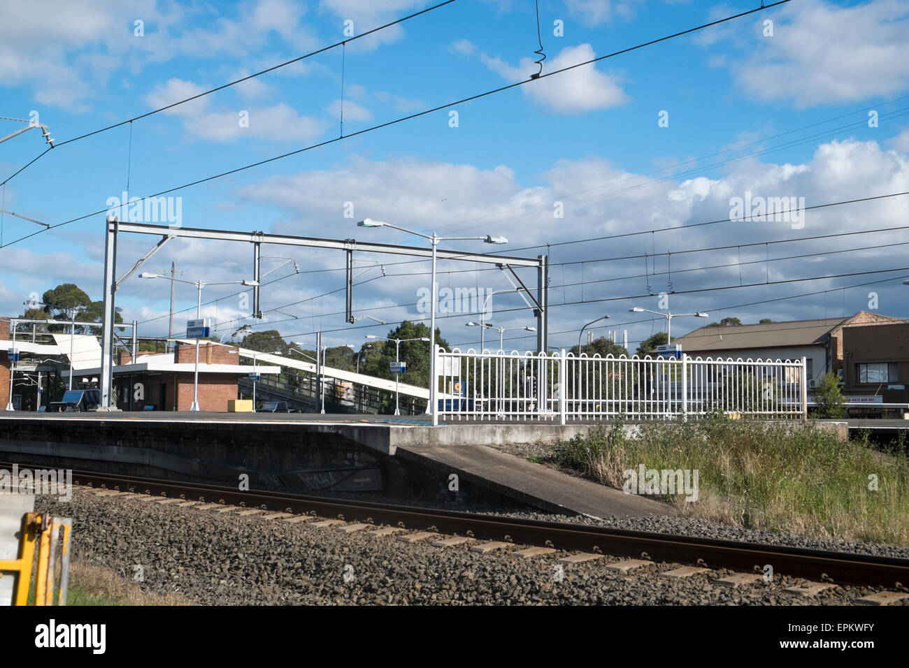 Vista di Toongabbie stazione ferroviaria in western sydney area di crescita, Nuovo Galles del Sud, Australia Foto Stock